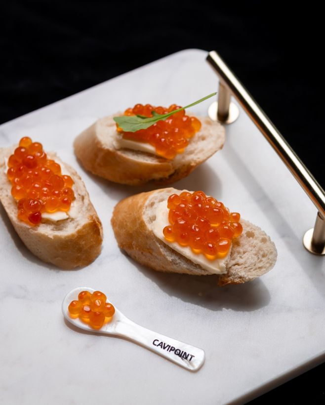 Holiday season is here, which means.. Caviar season is here! Zajistěte si svůj kaviár na sváteční stůl včas - objednávejte...